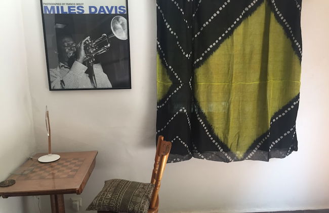 Picturesque Studio Apartment - Photo 16