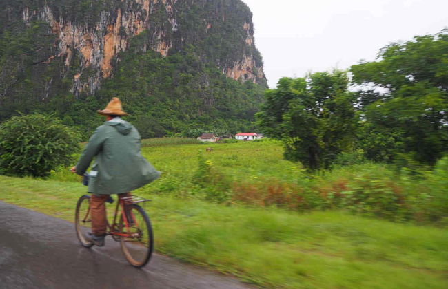Rock Climbing in Mogote del Valle - Photo 3