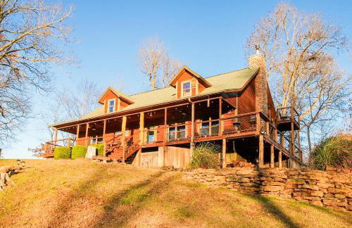 15 Mins to U of A - Pool & Hot Tub - Foto 2