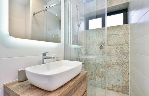 Cozy Home In Dugo Selo With Sauna - Foto 34