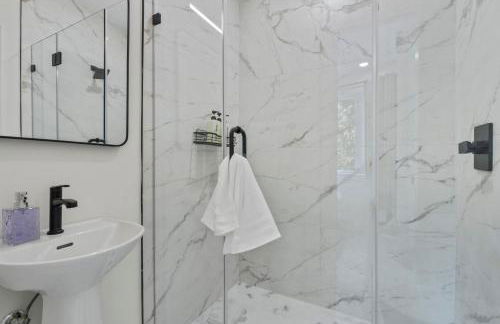 Charming Oasis in Downtown DC near Metro with Rooftop View and Free WIFI Capital Hill 1 - Foto 32