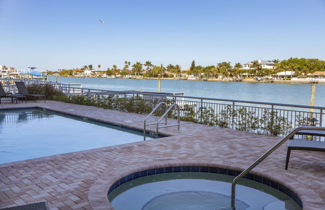 Provident Oceana Beachfront Suites - Foto 38