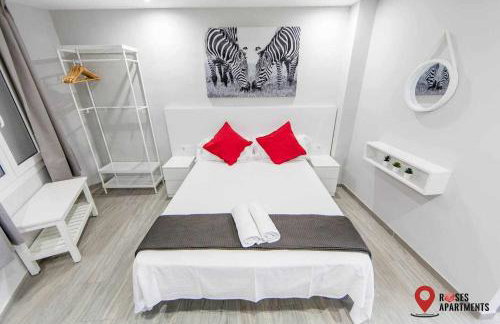 Roses Apartments Red Loft vista mar lateral - Foto 4