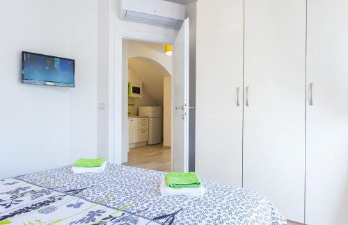 Villa Birikina with Pool - Photo 39