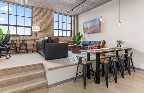 2KBD2BA Steps from Target Center+GYM+KTCHN+LNDRY - Foto 43