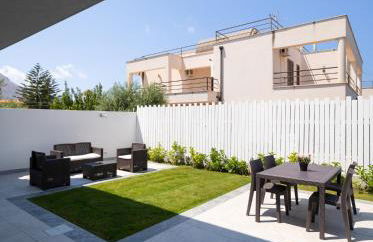 Arricàmpati Apartments Villa & Bringo Car Rental - Foto 17