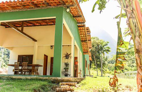 Chalés São João - a 500m da Cachoeira de Bom Jardim - com piscina - Foto 18