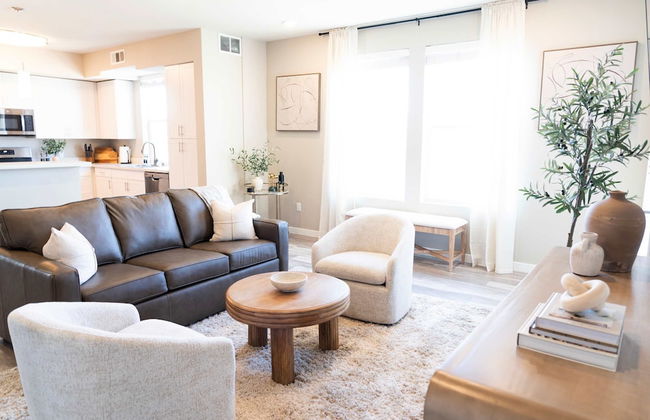 Amazing Water View w Jacuzzi Sky Lounge - Foto 4