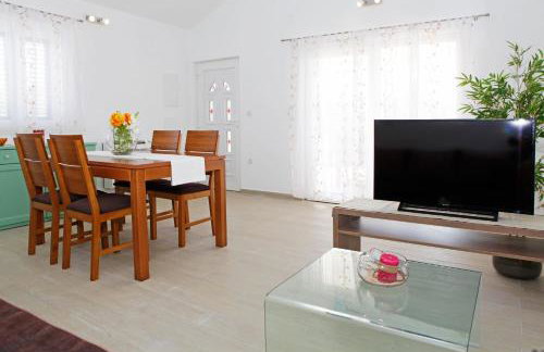 Robinzon Villa Zavala - Photo 29