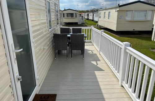 Tracey and Brian's Caravan - Photo 14