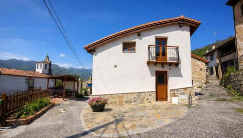 La Casina de Marina de Tresgrandas (Llanes) - Foto 1