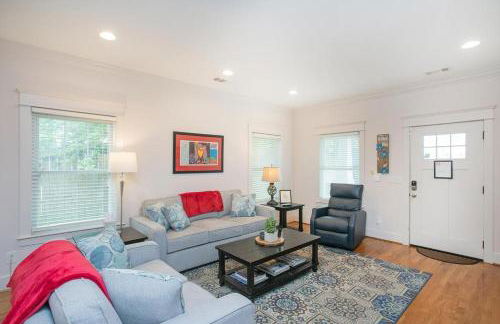 July Discount! Cottage Close to Downtown, Yard - Foto 6