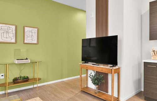 The Dirty Martini Den Classic style Extra Dirty - Foto 29