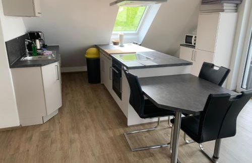 Sonniges 4 **** DG-Apartment mit Aufzug+Seeblick - Foto 1