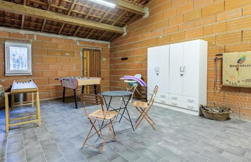 Gorgeous Home In Cessenon Sur Orb - Foto 9