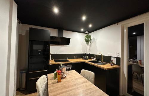 Premium suite with jacuzzi - Photo 8