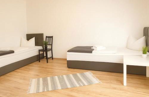 SUNNYHOME Monteurwohnungen und Apartments in Bodenwöhr - Foto 12