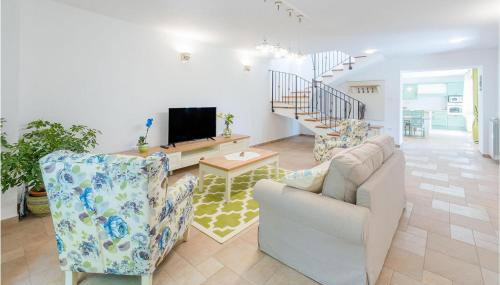 Gorgeous Home In Plomin With Kitchen - Foto 3