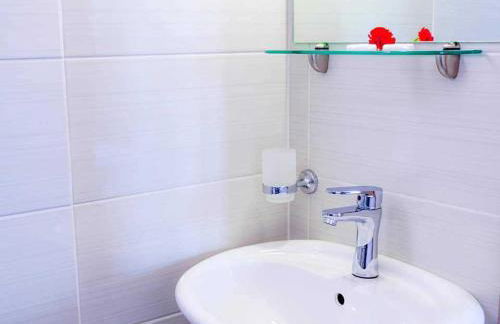 Orfeas Studios Molivos - Photo 69