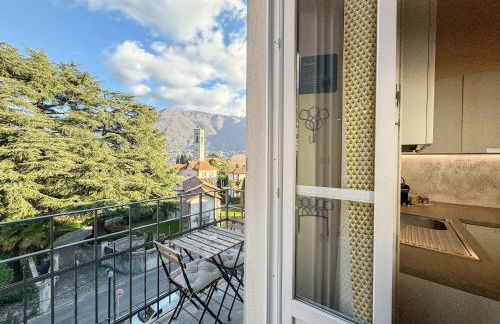 FREE PARKING - Elegant Two-Bedroom Apartment with Balcony - Foto 7