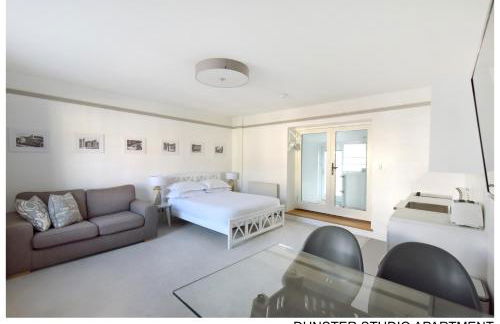 Dunster Studio Apartment - Photo 4