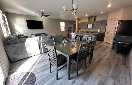 Stylish desert oasis Your serene get away - Foto 9