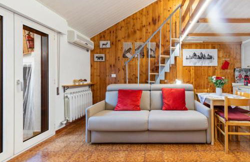 Mountain Nest - Wi-Fi, parcheggio e ascensore - pet friendly - Foto 5