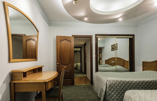 Apart-Hotel Mezhdunarodnaya - Photo 17