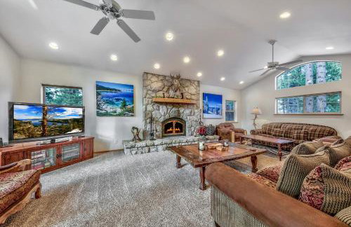 Black Bear Villa - large 4 BR 4 BA hot tub game room - Foto 22