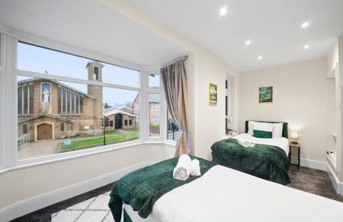 5 Bed House - Sleeps 11 - Parking - Garden - Wifi - Foto 11