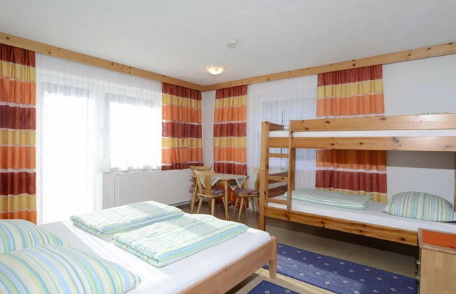 Holiday Home in Holzgau Near Snowworld Ski Area - Foto 11