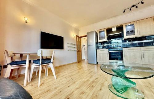 Spacious 1 Bed Flat - Free Parking - Quiet Area - Photo 12