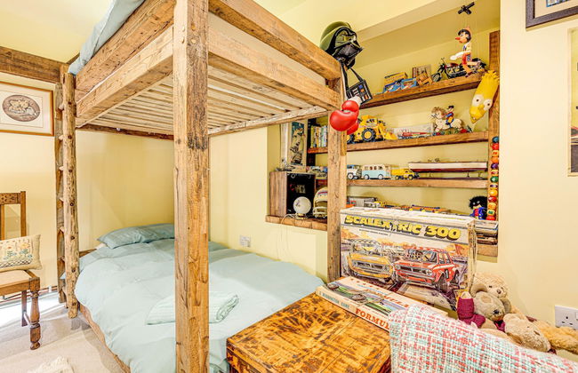 Family Country Cottage With a Private Valley View - Foto 4