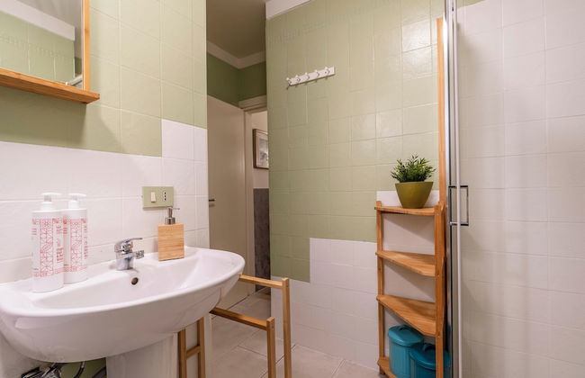 S. Lucia Canal View by Wonderful Italy - Photo 28