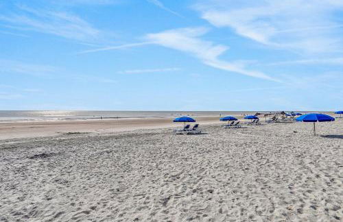 Brand new home with open layout, office, & great location - dog-friendly - Foto 35