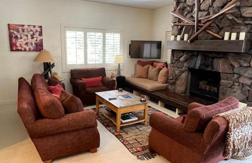 SV Wildflower Condo 3 Bed 3 Bath w SV INN pool access- No PETS! - Foto 26