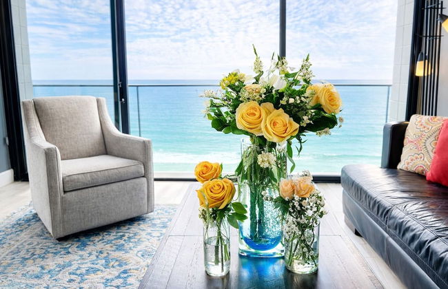 Ocean View Luxury Condo - Photo 13