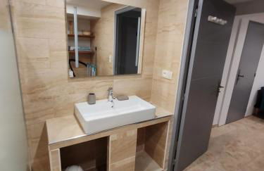 Appartement T3 NEUF proche centre ville, Clim et Parking et Centrale EDF - Foto 10