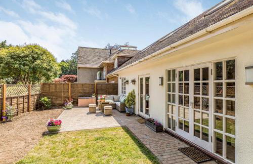 Charming Cottage with Garden - Pass the Keys - Foto 39