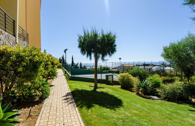 Sea view Apartment with sunbathing Terrace & 2 Swimming pools - Foto 40