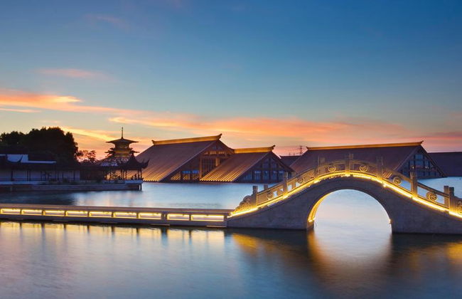 Pellegrinaggio alle Radici Culturali di Shanghai - Tour privato di un'intera giornata con pranzo - Foto 2