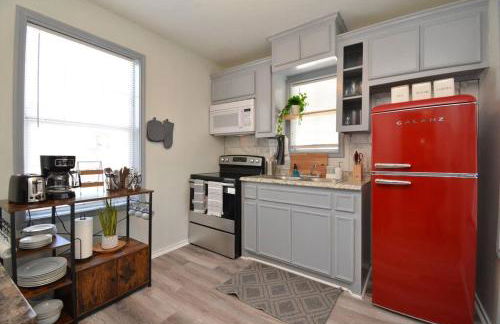 SuperValue Suite #4 @ East End Revitalized - Foto 13