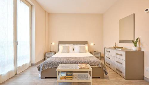 Tra la Rocca e il Lago - Photo 1, wardrobe