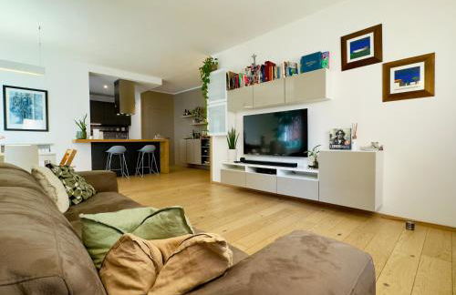 Casa di Bianca - Modern & Spacious Home with Jacuzzi - Valpolicella - Foto 25