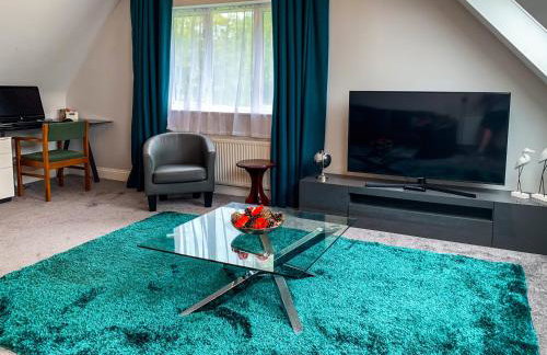 The Gables Poole, 3 Bedroom Penthouse Apartment - Photo 69