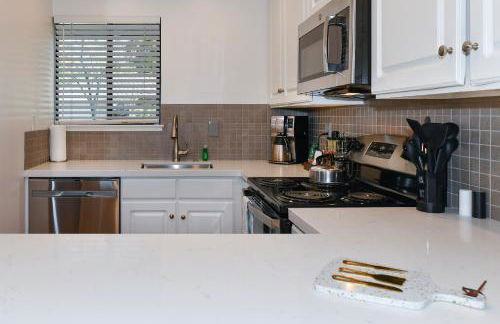 Charming 2 bd Condo at Silverado - Foto 32