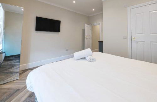 5 Bedroom 5 Bathroom House Portsmouth Docks - Foto 15