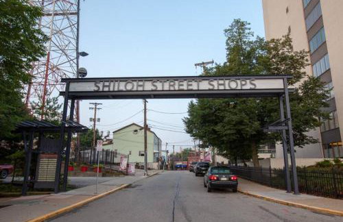 Great for Exploring * Stylish Loft Like Living - Foto 29