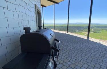 Dual Cabin- Yellowstone Family Retreat- Sled Hill - Foto 43