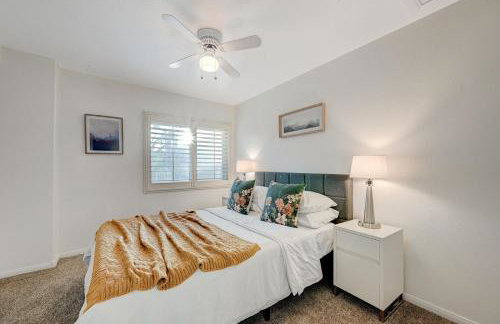 Gorgeous 6BR with Pool and Spa - Photo 38